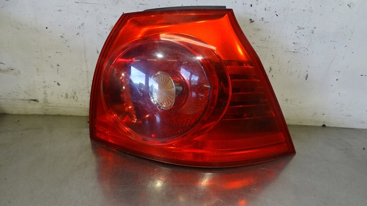 фото №1, Лампа правая задняя volkswagen golf v 1.9tdi