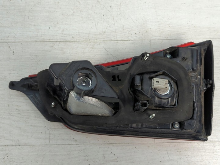фото №9, Фара левая зад w крышка багажника nissan qashqai 22618013 226-18013