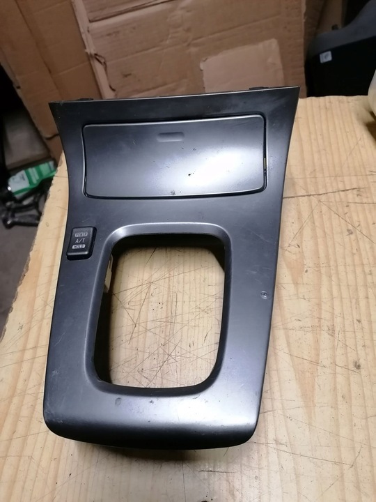 фото №1, Subaru impreza попільничка рамка комплект -07