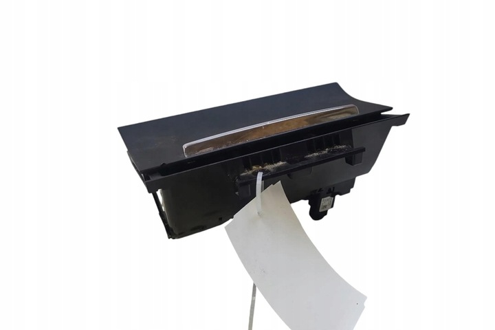 фото №1, Попільничка skoda superb iii 3v3 3v1863077 1.4l 2016