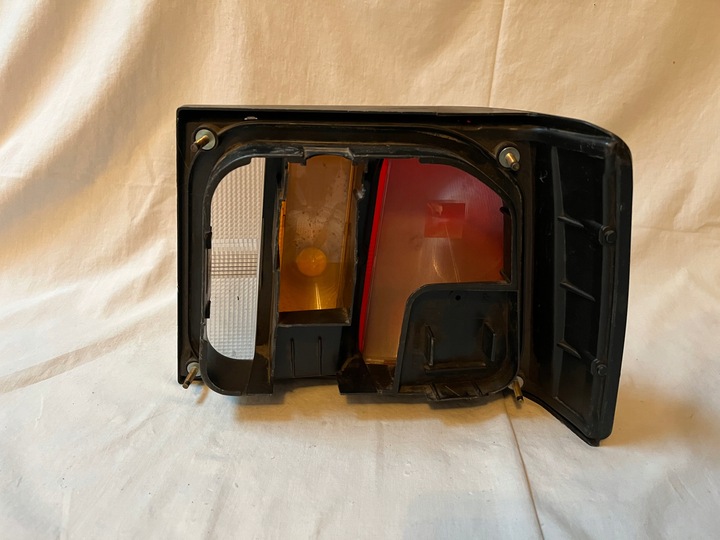 фото №8, Isuzu gemini ii jt лампа зад задняя заднее левая