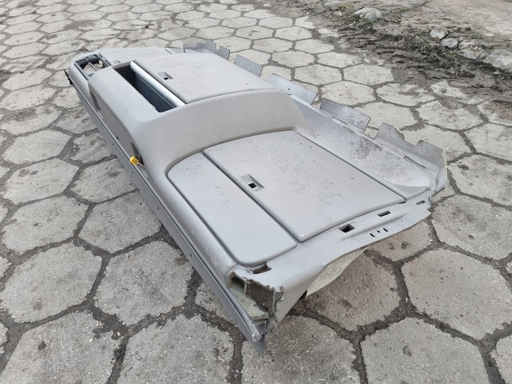 фото №3, Консоль верхняя полка полки отсеки daf xf 105