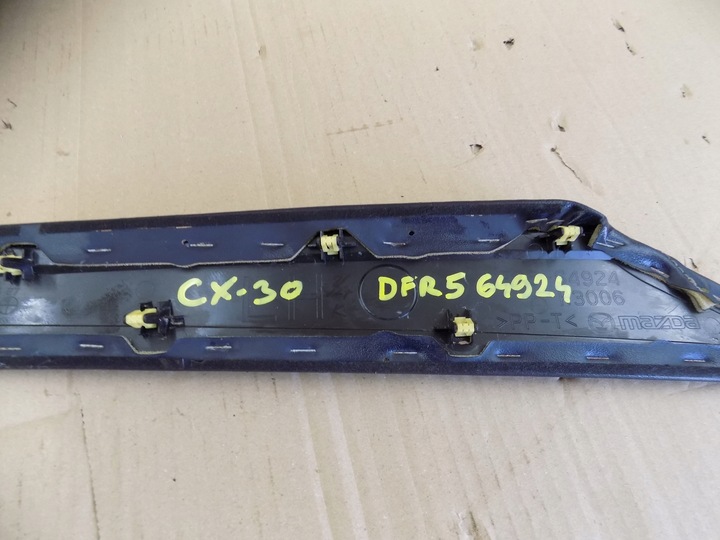 фото №8, Mazda cx-30 захист планка dekor dfr5-64924 ліва планка тунель 0ryginał