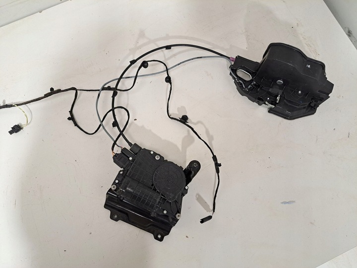 фото №12, Bmw 5 gt f07 2013 перед сторона левая вставка do замка дверь