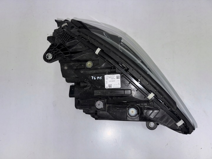 фото №13, Лампы перед передние левая правая mercedes e класс w214 a214 digital led