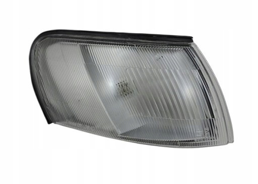 фото №10, Поворотник фара габаритная toyota corolla e10 91-98 p