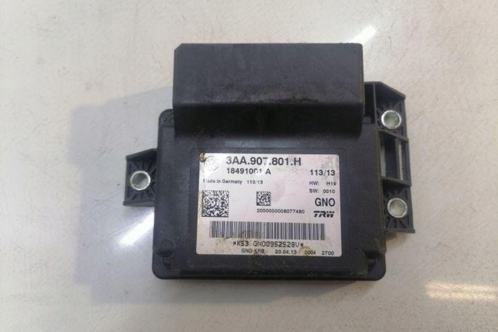 фото №1, Модуль тормоза ручного vw passat b7 362 3aa907801h 1.6l дизель 77kw 2013