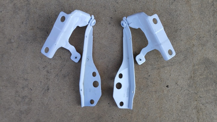 фото №2, Volvo c70 c 70 2 ii 06- петли капота