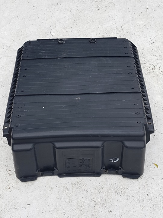 фото №1, Корпус захист кришка акумуляторів daf xf 105 , cf євро 5