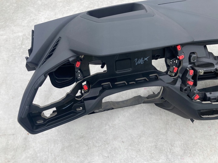 фото №6, Bmw f40 панель консоль подушка безопасности pulpit кожа подушки воздушные ремни pas hud