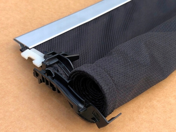 фото №8, Ролета защита шторы люк панорамы цвет чёрный чёрный do audi rs q3