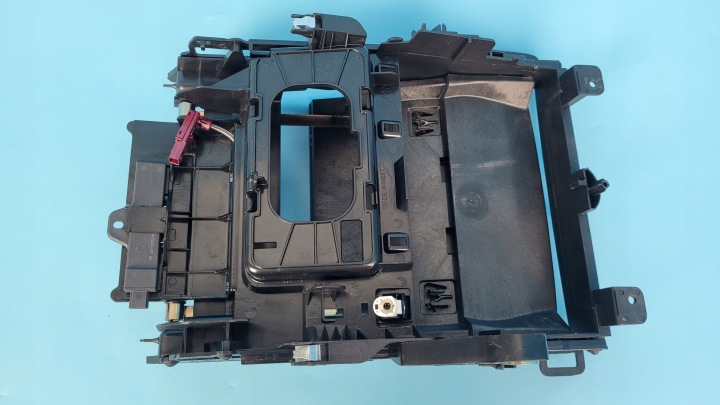 фото №10, Bmw x6 iii g06 21r бардачок консоли средней 5a34fe9