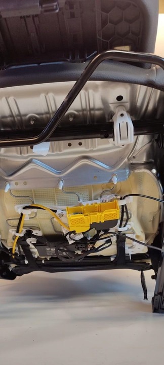 фото №8, Bmw f44 218i сиденья диван