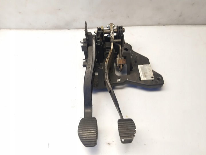 фото №1, Педаль педали сцепление тормоз peugeot 508 1 i