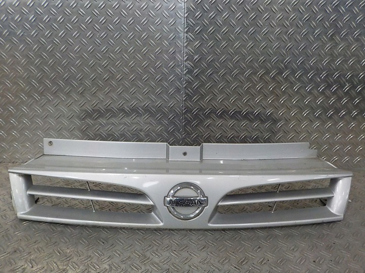 фото №1, Nissan interstar 03-10 решётка радиатора решётка