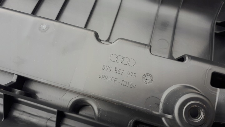 фото №9, A4 b9 рестайлінг захист кришки багажника зад 8w8867979