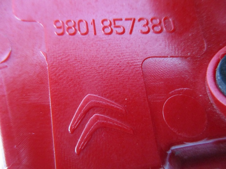 фото №6, Лампа правый зад заднее citroen c4 12-18r sedan 9801857380