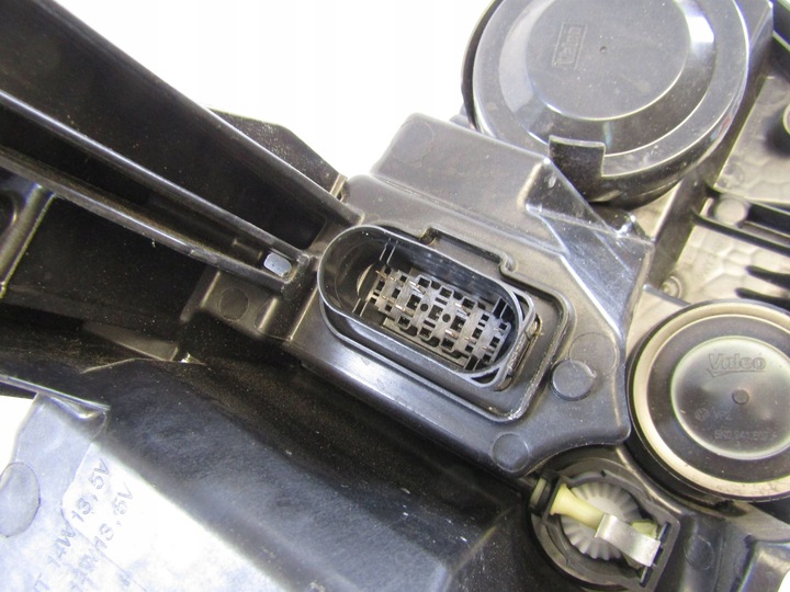 фото №14, Vw passat b8 рестайлінг лампа ліва перед повний led 3g1941035q