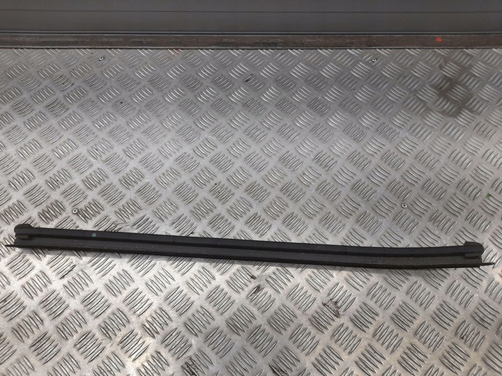 фото №6, Ford f150 2017 зад сторона ліва гумова прокладка скла двері задніх
