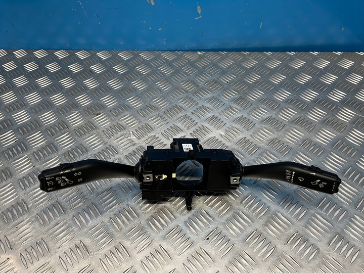 фото №1, Vw beetle 5c подрулевые рычаги переключатель дворник