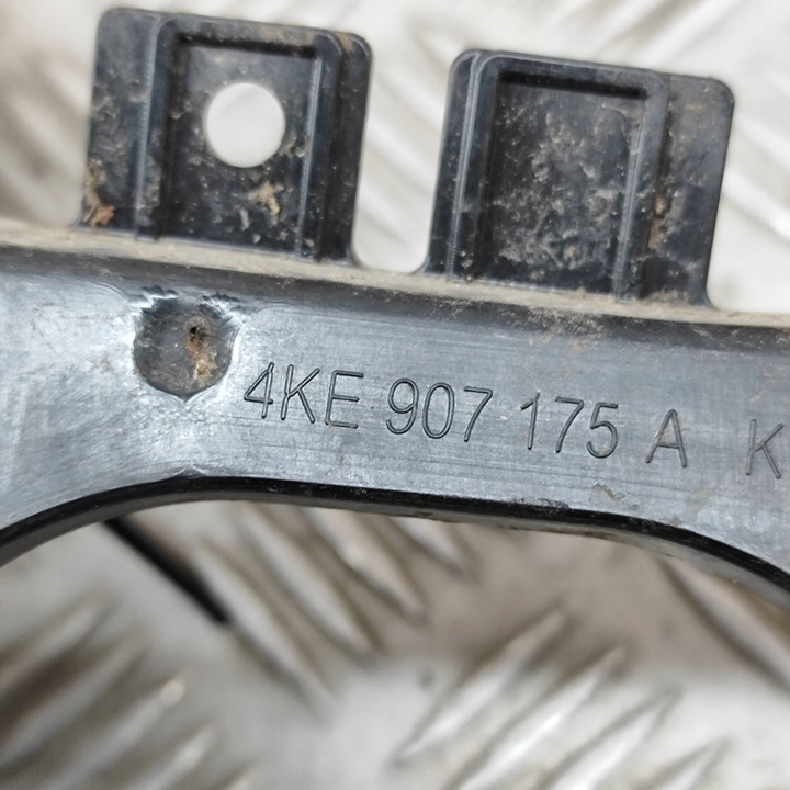 фото №5, Audi q8 2023 другая запчасть шасси