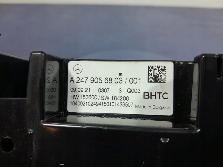 фото №6, Mercedes a w177 панель переключатели кондиционера воздуховод a2479056803