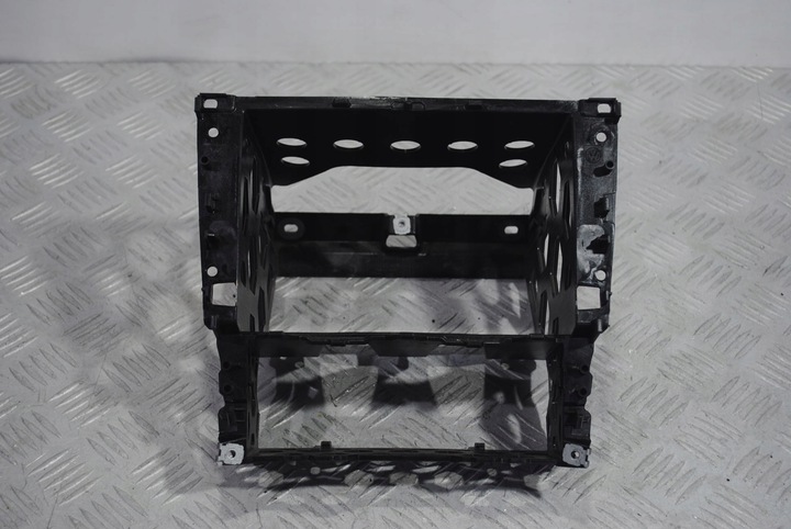 фото №2, Корзина радіо рамка 6r0858005c vw polo v 6r