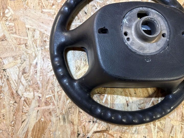 фото №12, Volkswagen golf iv 2000 кермо