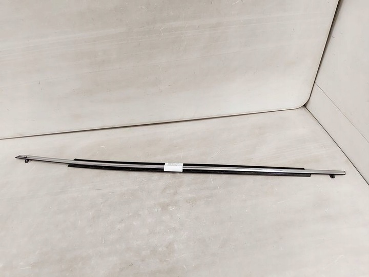 фото №1, Mazda 6 iii gj универсал планка дверь левый перед хром