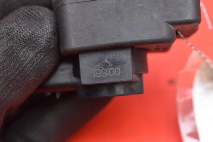фото №7, Клапан тиску 756546880 peugeot 308 1 i t7 1.6 thp 150 km 07-11