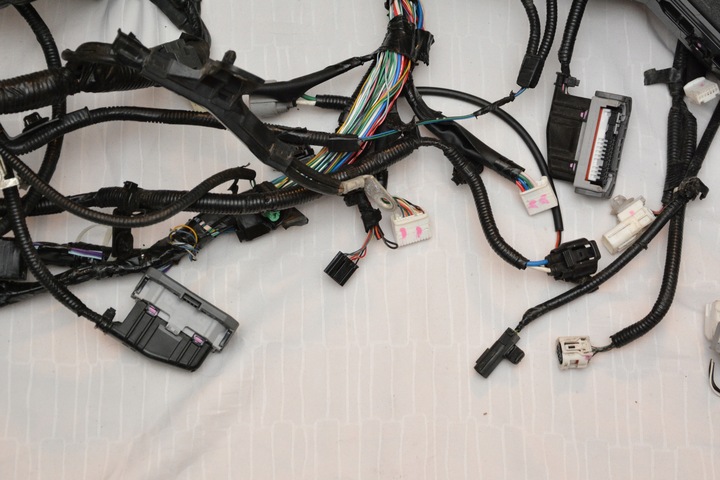 фото №5, Установка коробка запобіжників toyota chr повний led