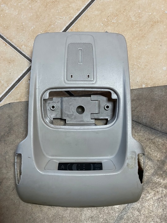 фото №1, Лампа освітлення кабіни перед citroen c5 iii x7 9662156177