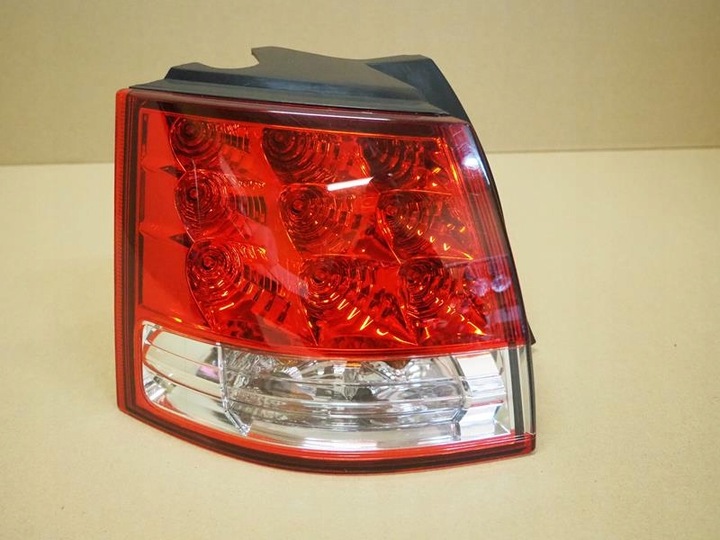 фото №1, Лампа левый зад led citroen c-crosser