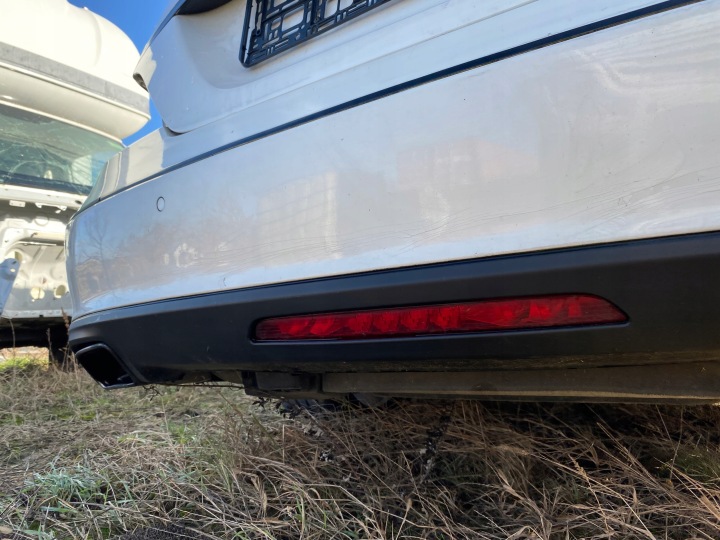фото №13, W218 cls mercedes заднее бампер спойлер накладка бампера зад pdc