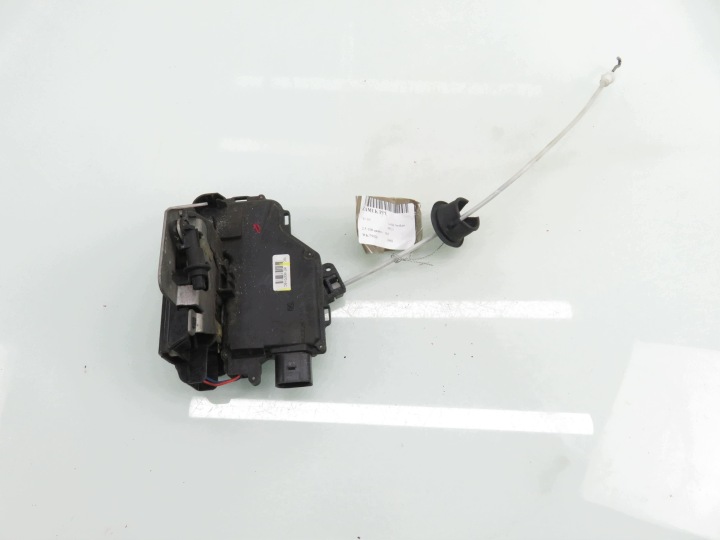 фото №11, Замок праве передній audi a4 b6 8e1837016c