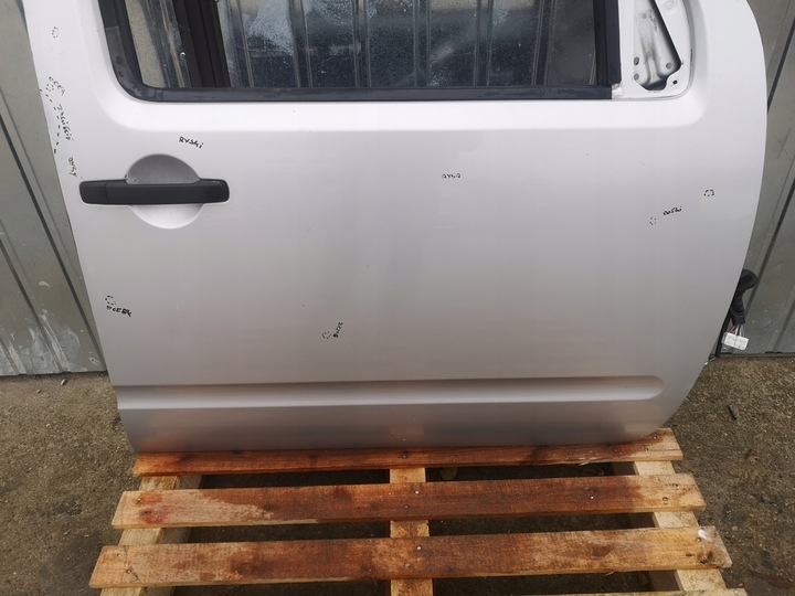 фото №8, Дверь правые перед nissan navara iii d40 05-10