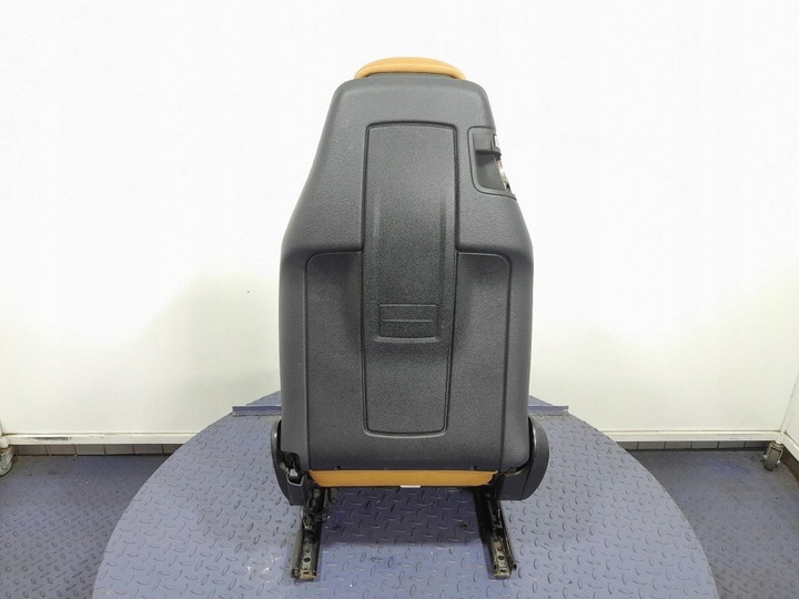 фото №10, Mercedes e w207 купе сиденье перед переднее правые пассажира eu