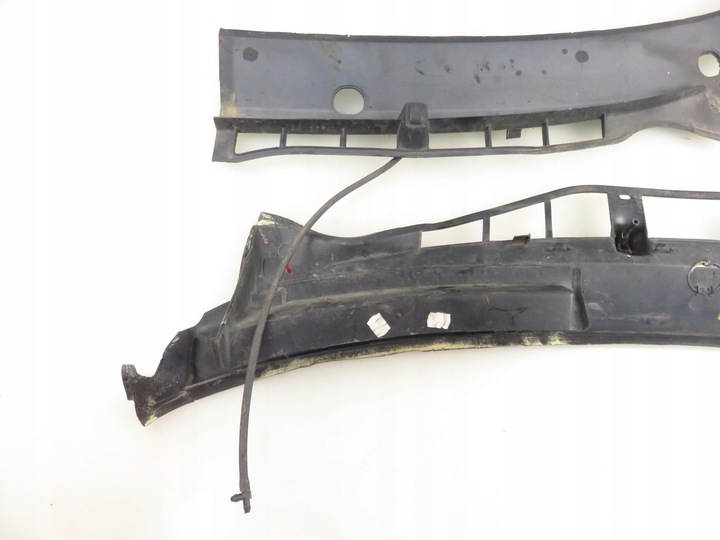 фото №11, Панель под лобовым стеклом skoda octavia i combi 1u5 1u0819404c 1u0819403c