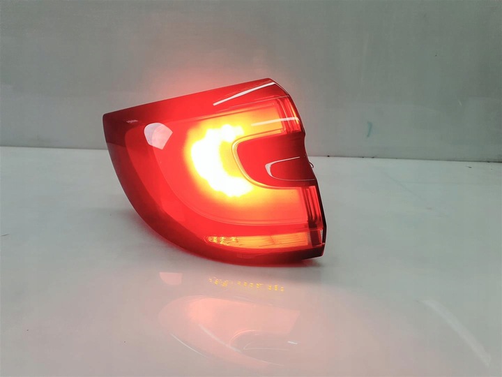 фото №2, Chrysler pacifica рестайлінг 21r+ ліва лампа зад led !