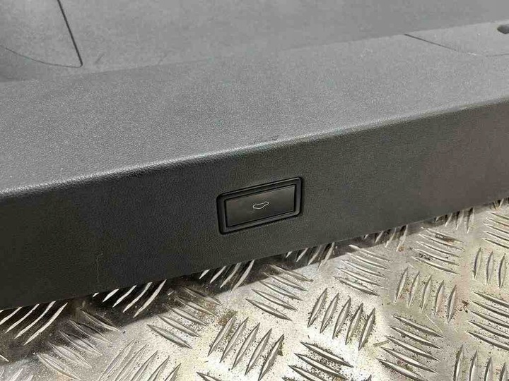 фото №8, Боковина кришки багажника vw tiguan 5n_ 5nn867658 2.0l бензин 2018