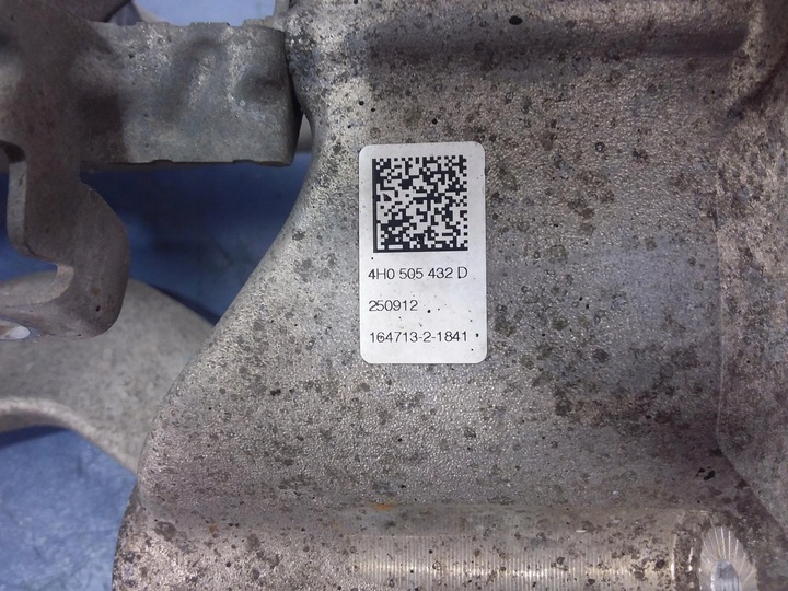 фото №5, A8 s8 d4 4.2 tfsi поворотна опора зад права ступиця