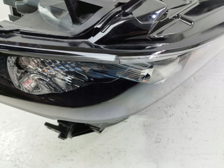 фото №12, Mazda 3 2019- фара полный led правая bcjh-51030