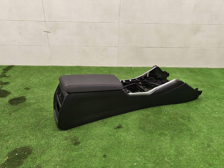 фото №10, Bmw 3 g20 средство сиденья диван туннель обшивки обивка кожа