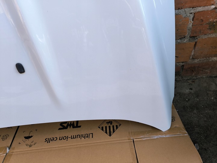 фото №13, Ford kuga mk1 рестайлінг 2.0 tdci капот 58 біла кришка двигуна