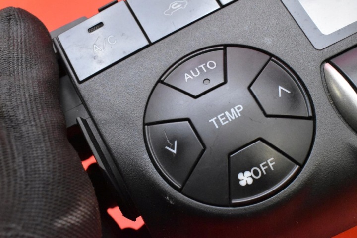 фото №8, Панель управление воздуховод климат 88650-42170 toyota rav 4 2 ii 03-06