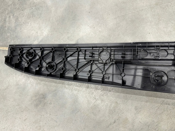 фото №14, Планка захист порога pod двері задні sprinter 910 907 a9106862600