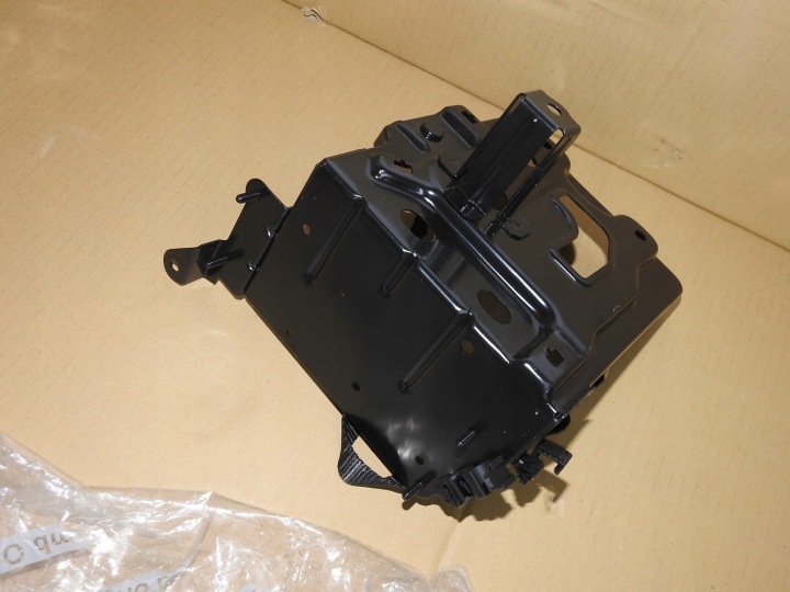 фото №7, Корзина основание акумулятора fiat panda ii 1.3 jtd