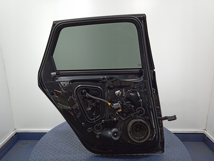 фото №6, Audi a4 b9 8w avant дверь зад левая задние lx7l