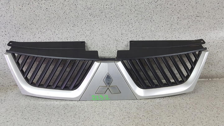 фото №1, Mitsubishi outlander 2 ii 2006 - решітка радіатора решітка 2232