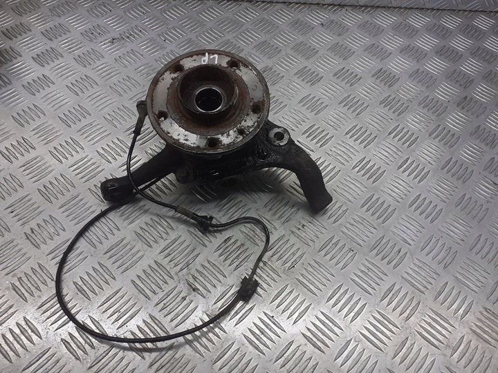 фото №2, Поворотна опора лівий перед передня volvo v70 ii 2.5 tdi